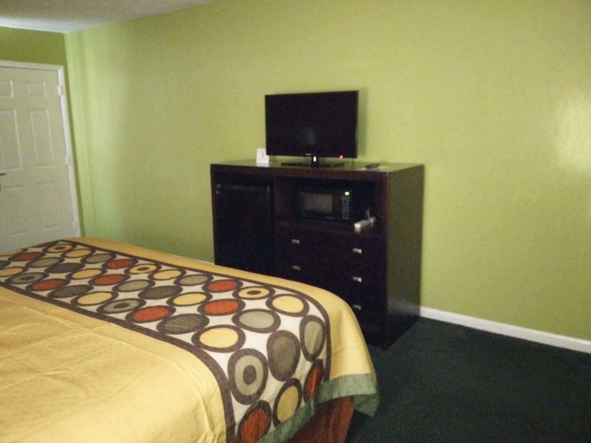 Travel Inn Eutaw Exterior foto
